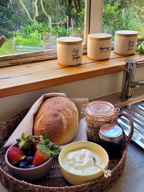 Garden Rest - Kawana Tourism 4