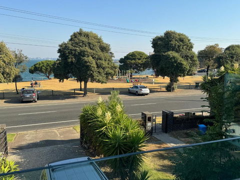 Geelong Luxury Beach K Villa - Kawana Tourism 3