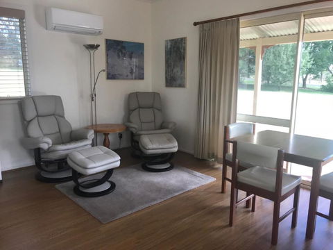 Glen Waverly Farmstay - Kawana Tourism 2