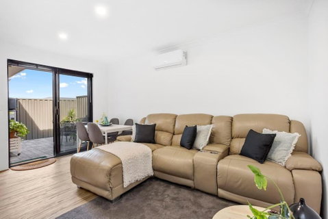 Guildford Family Hideaway - Kawana Tourism 0