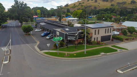 Gundagai Motel - Kawana Tourism 1