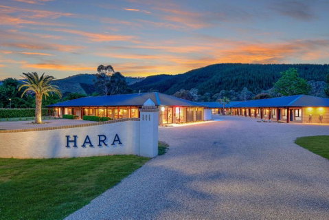 Hara House - Kawana Tourism 0