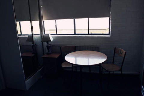 H & D Apartments - Kawana Tourism 4