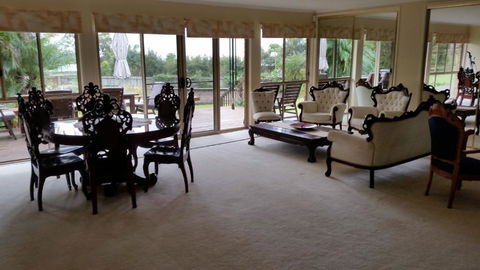 Hilltop Hideaway - Kawana Tourism 0