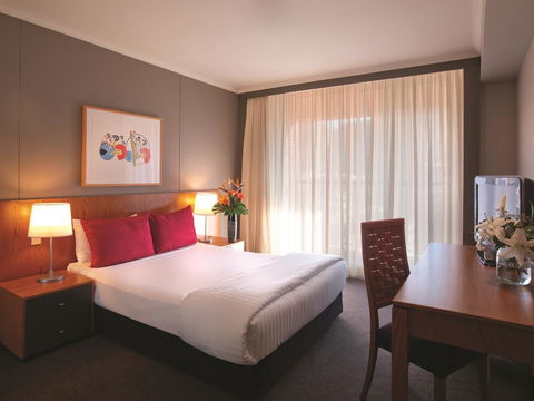 Adina Apartment Hotel Sydney Town Hall - Kawana Tourism 2