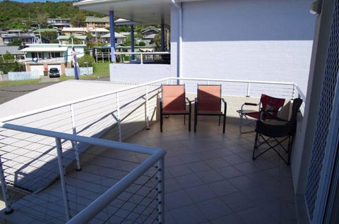 Adrift, 5B Scott Street - Kawana Tourism 2