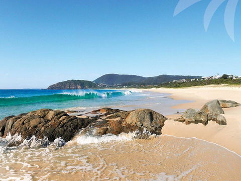 Affordable Twin Peaks 2 - Kawana Tourism 1