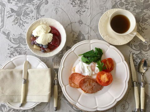 Aggie's Bed And Breakfast - Kawana Tourism 0