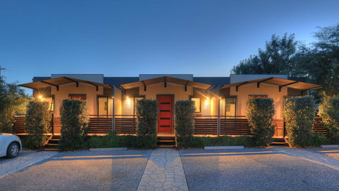 Airport Tourist Village Melbourne - Kawana Tourism 0