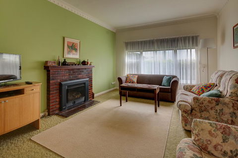 Aisling Cottage - Kawana Tourism 3