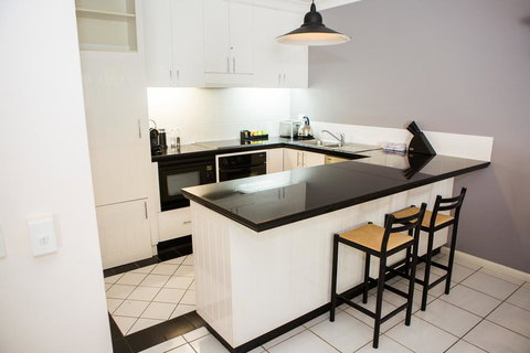 Alamanda - Suite 46 - Kawana Tourism 2