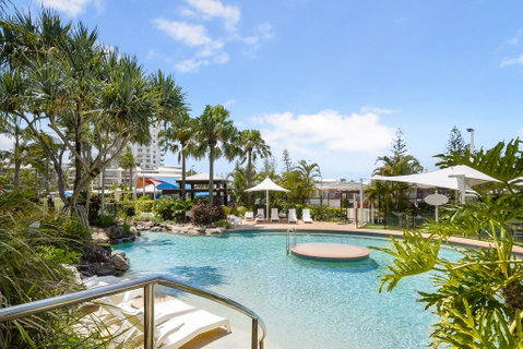 ALEXANDRA BEACH RESORT-ALEX412 - Kawana Tourism 0