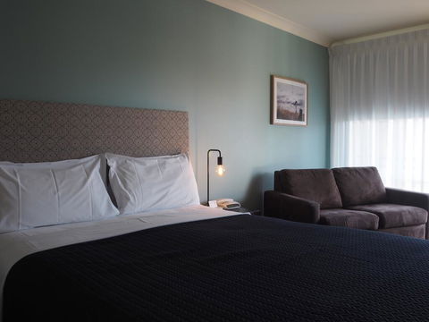 Alexandra Place - Kawana Tourism 1