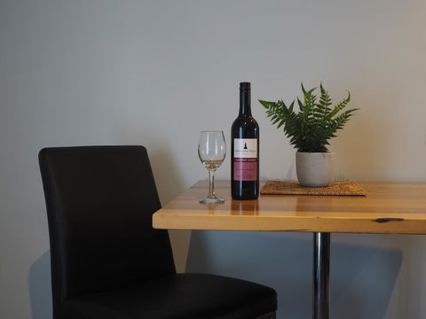 Alexandra Place - Kawana Tourism 2