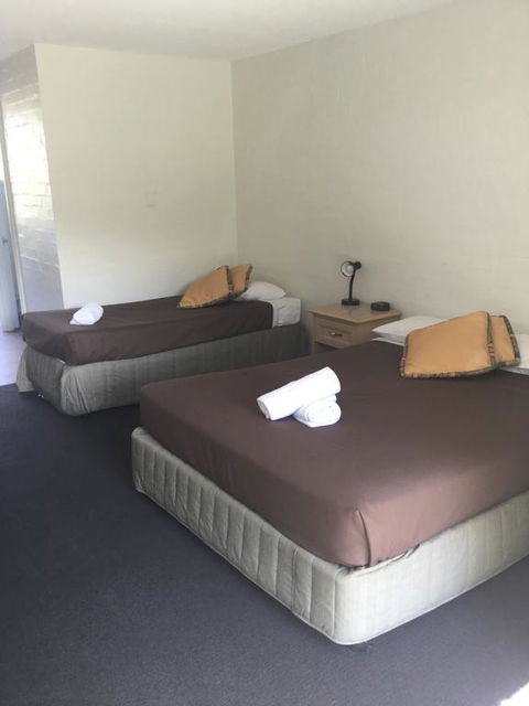 Alloggio Bathurst (previously Bathurst Apartments) - Kawana Tourism 3