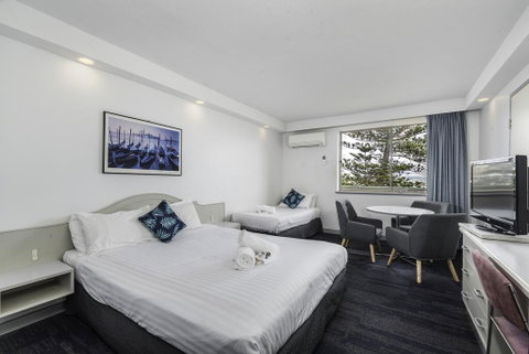 Alloggio Newcastle Beach - Kawana Tourism 0