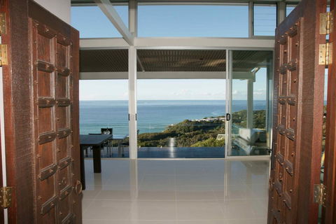 Allure - Kawana Tourism 0