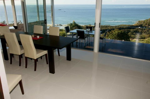 Allure - Kawana Tourism 1