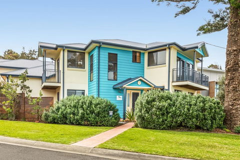 Allure - On Seven Mile Beach Gerroa - Kawana Tourism 1