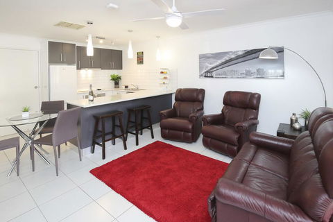 Allure Apartments - Central - Kawana Tourism 0