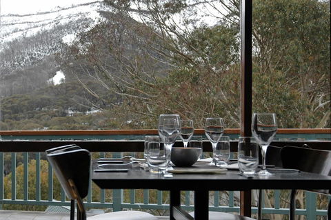 Alpenhorn Lodge - Kawana Tourism 3