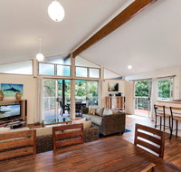 Amaroo House - Kawana Tourism