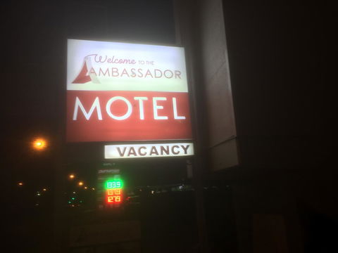 Ambassador Motel - Kawana Tourism 3