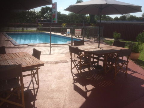 Ambassador Motel - Kawana Tourism 2