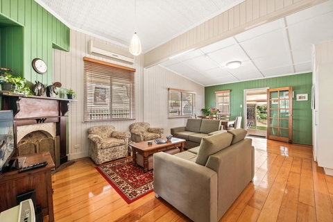 Ambiente Cottage - Pet And Family Friendly - Kawana Tourism 2
