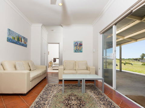 Amhurst - Kawana Tourism 3