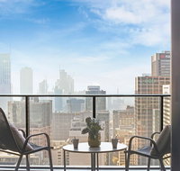 An Exquisite 2BR Apt with Stunning City Views - Kawana Tourism
