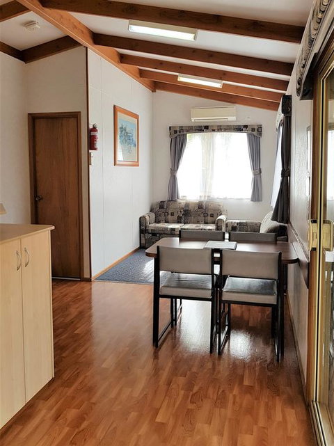 Anchor Belle Holiday Park - Kawana Tourism 3