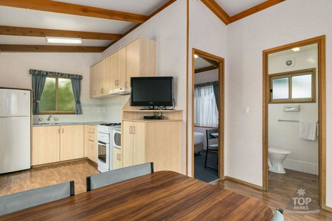 Anchor Belle Holiday Park - Kawana Tourism 0