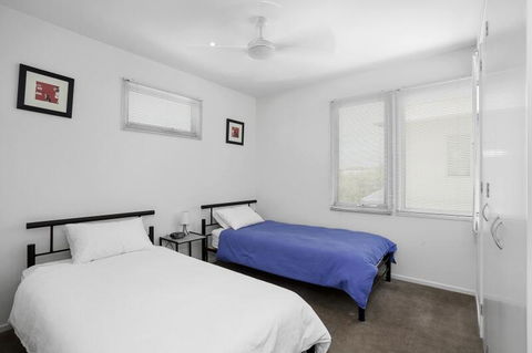 Anderson Townhouse 1-39 - Kawana Tourism 1