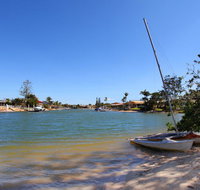 Anjuna 2 - 2 BDRM Budget Stay on Canal - Kawana Tourism