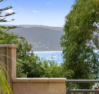 APARTMENT 23 PACIFIC APARTMENTS - sit on the deck and soak in the view - Kawana Tourism