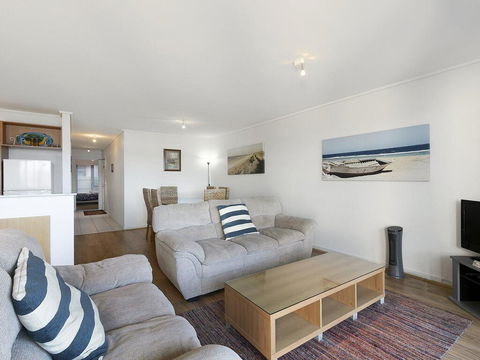 APARTMENT 26 PACIFIC APARTMENTS - Walk To Town - Kawana Tourism 3