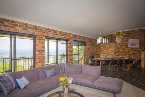 Aquila - Kawana Tourism 1