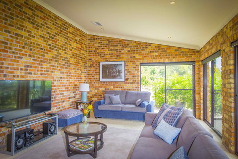 Aquila - Kawana Tourism 3