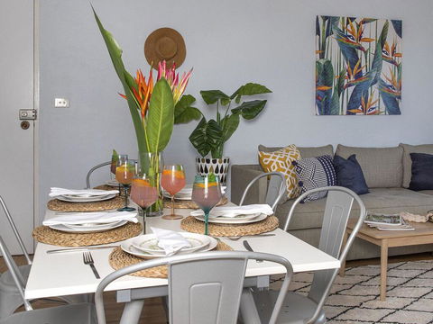 Armstrong Ridge - Affordable Beach Oasis - Kawana Tourism 3