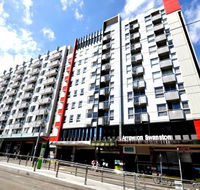 Arrow on Swanston - Kawana Tourism