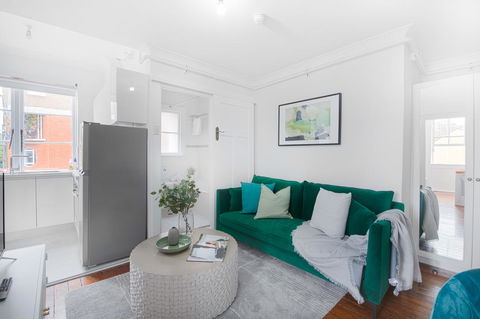 Art Deco Nook Around The Corner From Oxford St - Kawana Tourism 0