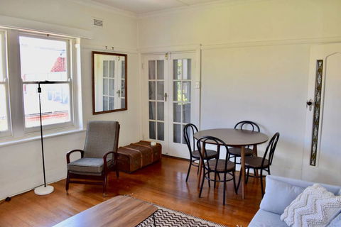 Artistic Apartment In Sunny Elwood Near St Kilda - Kawana Tourism 2