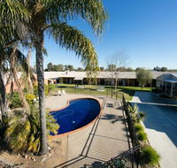 Ashleigh Court Motor Inn - Kawana Tourism