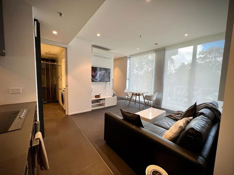 Luxury 2 Bedroom Suite Near Adelaide With A Car Park - Kawana Tourism 2