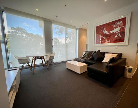 Luxury 2 Bedroom Suite Near Adelaide With A Car Park - Kawana Tourism 1