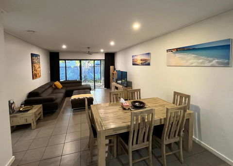 Luxury Executive Apartment At Broome Cable Beach - Kawana Tourism 0