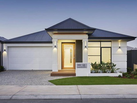 Luxury Bedrooms In A Resort Style Home - Kawana Tourism 1