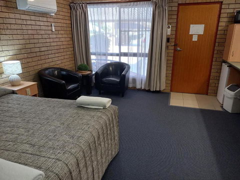 Macintyre Motor Inn - Kawana Tourism 2