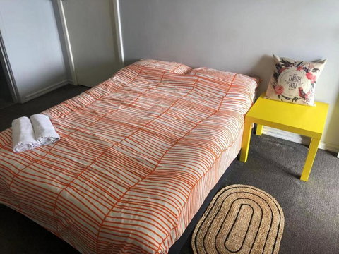 Maddington House Unit C - Kawana Tourism 2